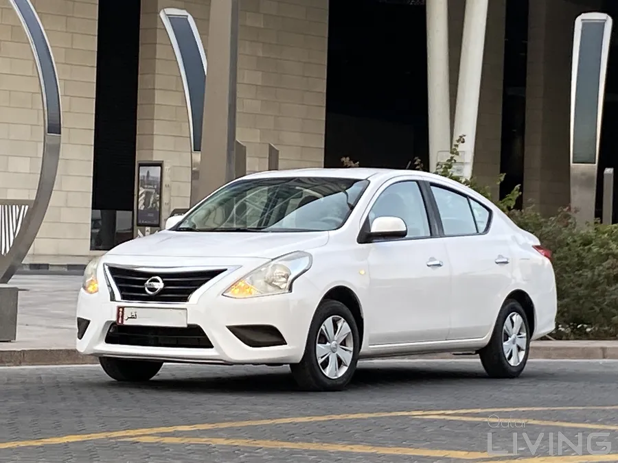 Nissan Sunny 2020